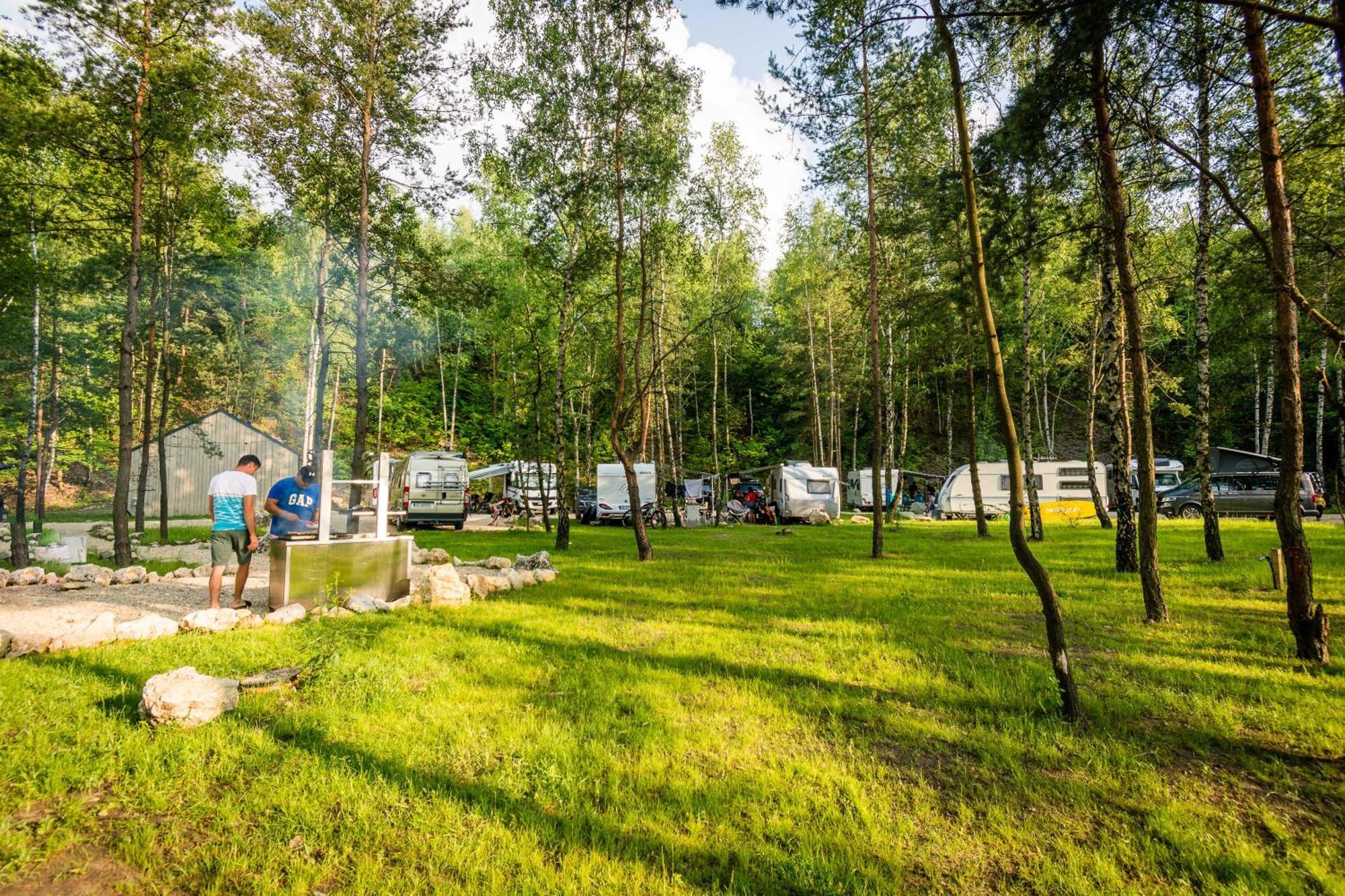 La Playa Resort & Camp Trzebinia ชาบีเนีย ภายนอก รูปภาพ